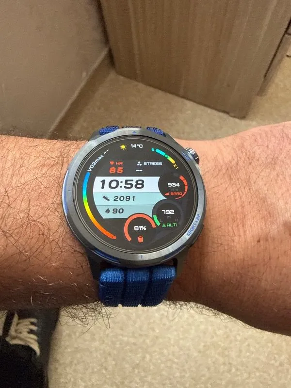 Huawei Watch GT Runner 2 Siyah Akıllı Saat, Nabız EKG HRV Takibi, Ultra Hassas Konumlandırma, Akıllı Maraton Modu, iOS Android Uyumlu, GT Serisi Spor Versiyonu