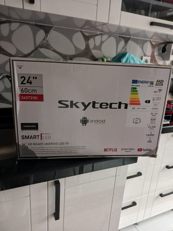 Skytech 24ST3101 24” 60 Ekran HD Ready Android LED TV (12 WOLT) ÇERÇEVESİZ