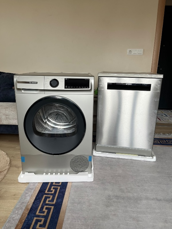 Bosch WQJ2420XTR Isı Pompalı Kurutma Makinesi 9 kg Gümüş Serie 6 Enerji Sınıfı E Nem Sensörü ile