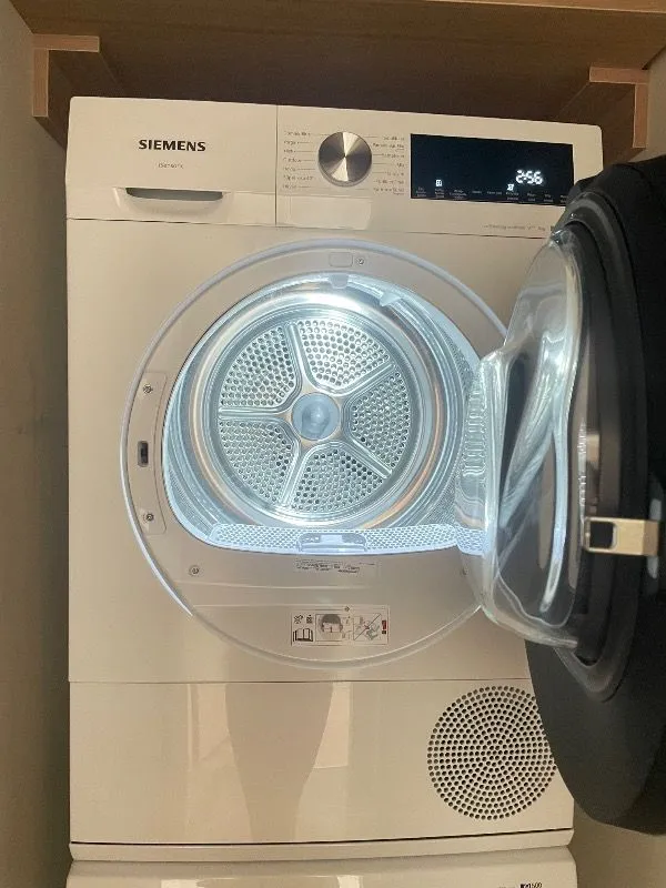 Siemens WQ44G2C1TR 9 KG Isı Pompalı Kurutma Makinesi E Enerji Sınıfı Kırışıklık Önleme Özelliği