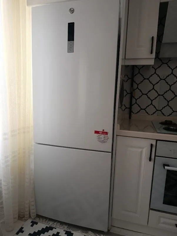 Hoover HOCG5T718EW1 E Enerji Sınıfı 442 Lt Wi-Fi Bağlantılı Kombi Tipi No Frost Buzdolabı