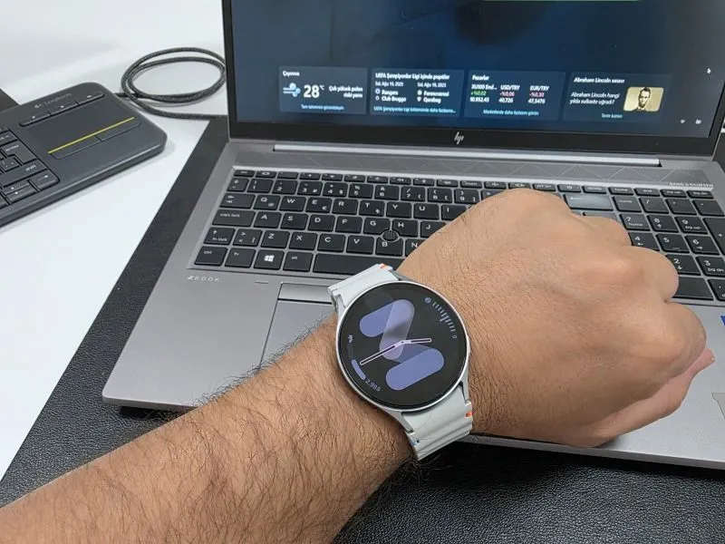 Samsung Galaxy Watch7 44MM Haki Akıllı Saat SM-L310NZGATUR Sesli Görüşme ve Kalp Ritmi Takibi Özellikleri
