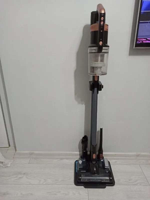 Grundig VCP 5030 3’ü 1 Arada Şarjlı Dikey Süpürge 25.2V Islak/Kuru Temizlik, Siklon Filtre ve Çok Amaçlı Başlık