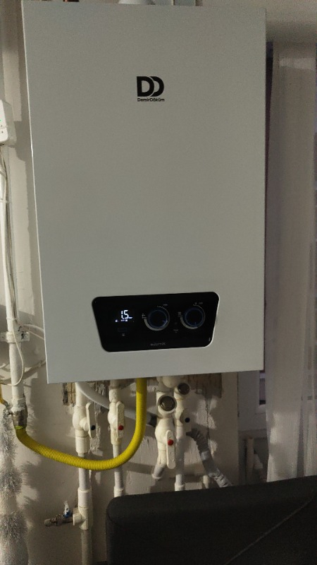 Demirdöküm Ademix 28/28 Kw Tam Yoğuşmalı Kombi 28 kW Kapasite Bacalı Isıtma Tekniği