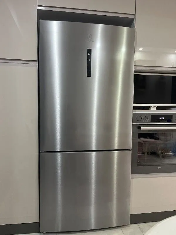 Electrolux LNT7MD58X Twintech No-Frost 588 Lt 84 cm Alttan Donduruculu Buzdolabı D Enerji Sınıfı Inox