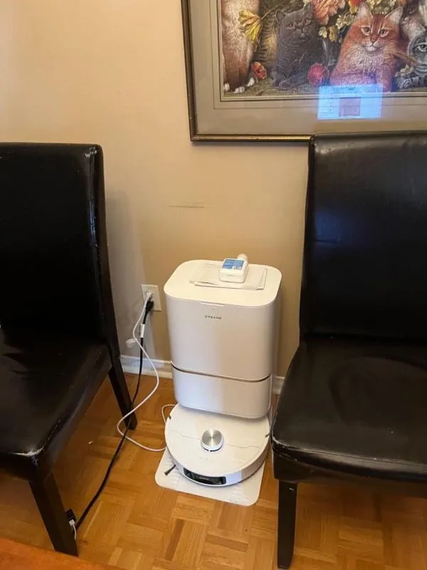 Dreame L40 Ultra Robot Süpürge, 11.000 Pa Emiş Gücü