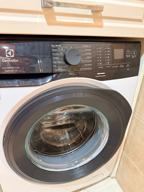 Electrolux EW6F9452T 600 Serisi Aı Washassist FULLWASH45′ 10,5 kg 1400 Devir A Enerji Sınıfı Çamaşır Makinesi