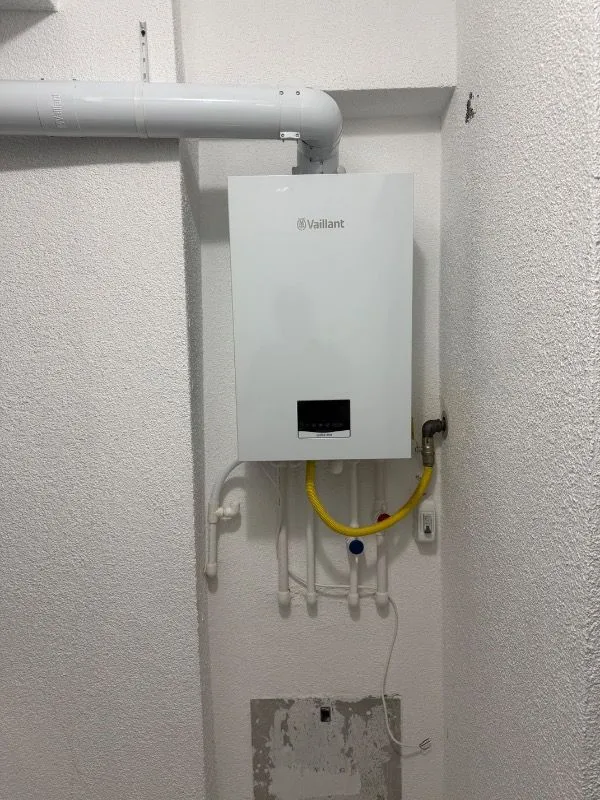 Vaillant Ecotec Intro 24/24 (24 Kw) Yoğuşmalı Kombi 24 kW Kapasite ile Enerji Verimliliği A+