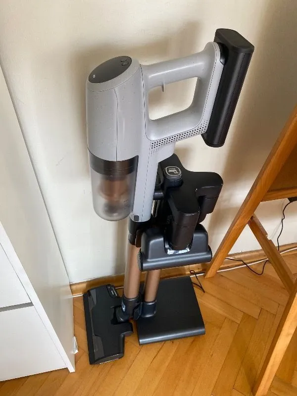 Electrolux EP82AB25UG 800 Serisi Animal Dikey Şarjlı Süpürge, 10 Yıl Motor Garantili