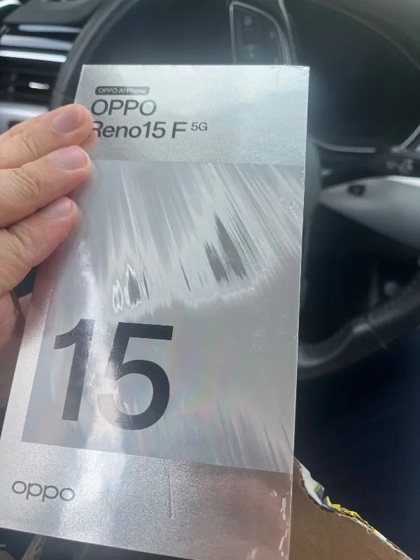 Oppo RENO15 F