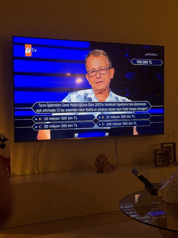 Xiaomi A Pro 55” 139 Ekran Uydu Alıcılı 4K Ultra HD Smart QLED TV