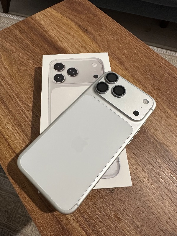 Apple iPhone 17 Pro Max