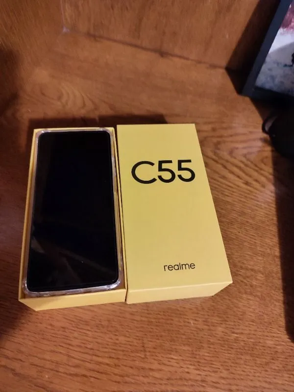 Realme C55