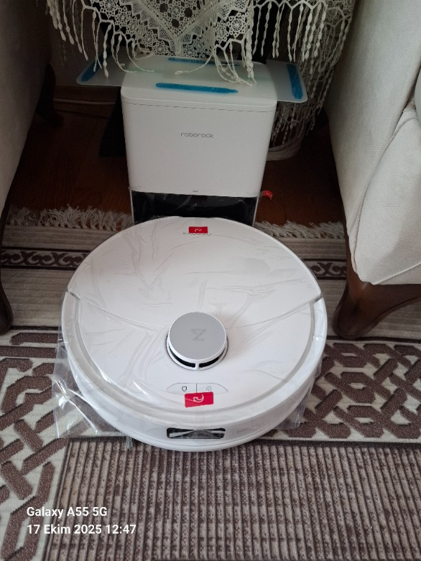 Roborock Q8 Max Pro Plus Akıllı Robot Süpürge Beyaz