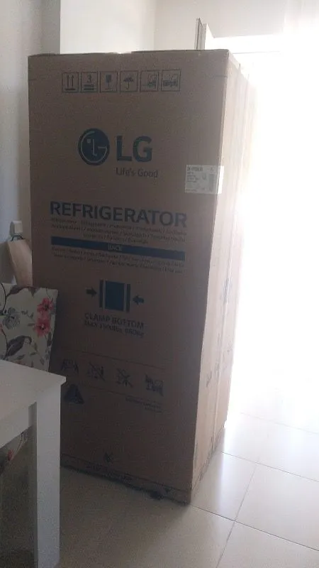 LG Çift Kapılı No-Frost Buzdolabı 506 lt E Enerji Sınıfı Geniş İç Hacim Özelliği GN-H702HLHU