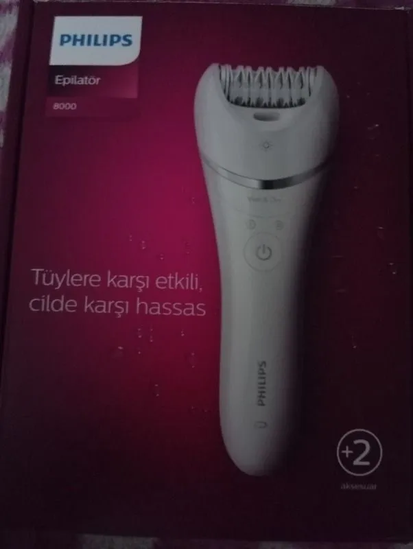 Philips BRE700/05 Kablosuz Epilatör Islak-Kuru Kullanım Özelliği ile Bacak Yüz Koltuk Altı Bikini Bölgesi İçin