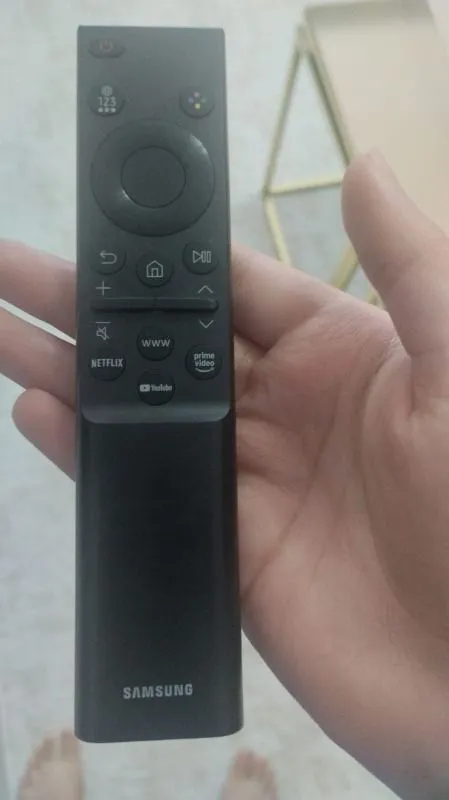 Samsung 55U8200F 55” 139 Ekran Uydu Alıcılı 4K Ultra HD Tizen Smart Crystal TV