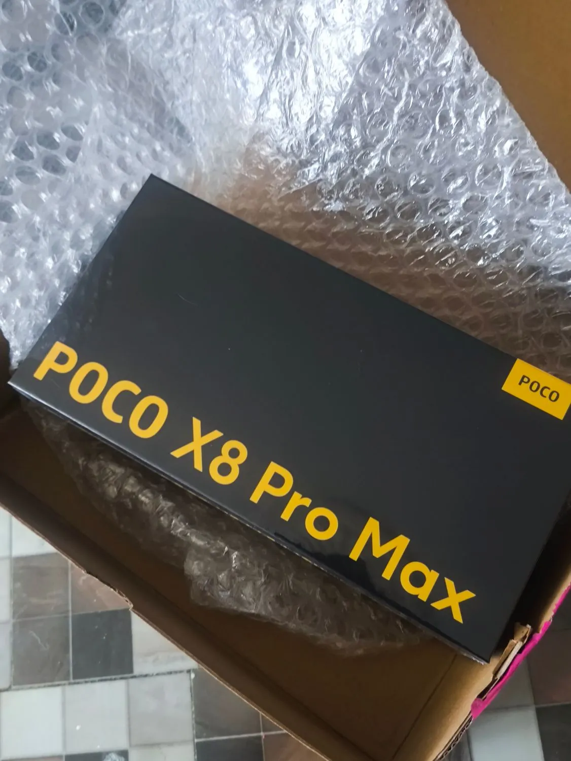 POCO X8 Pro Max