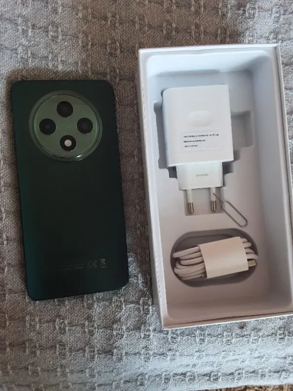 Oppo RENO11 Fs