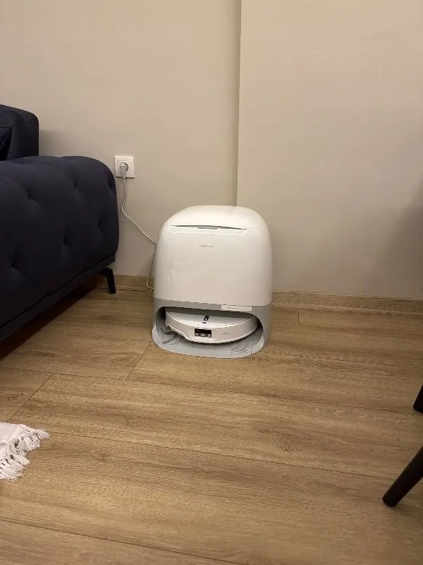 Roborock Qrevo Curv 2 Pro Akıllı Robot Süpürge 25000 Pa Emiş Gücü ile Sert Zeminler için Akıllı Kontrol