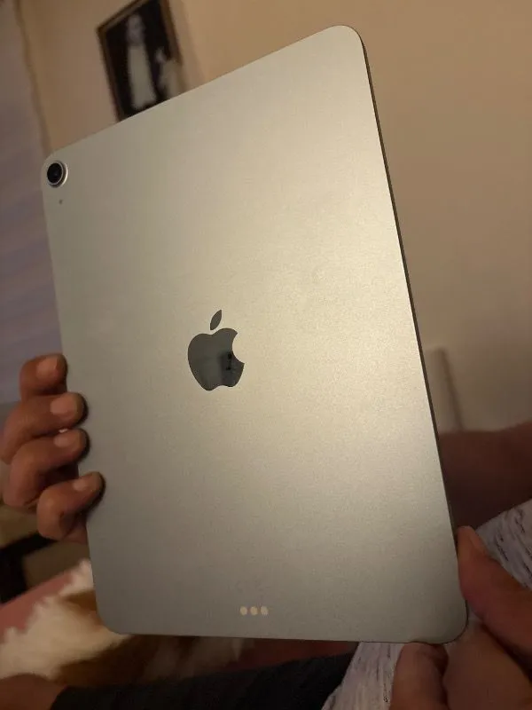 Apple iPad Air M4 11″ 128GB Wi-Fi MH304TU/A
