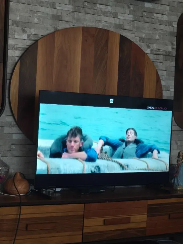 Grundig 75 GKU 700 75” 190 Ekran Uydu Alıcılı 4K Ultra HD Smart Google TV