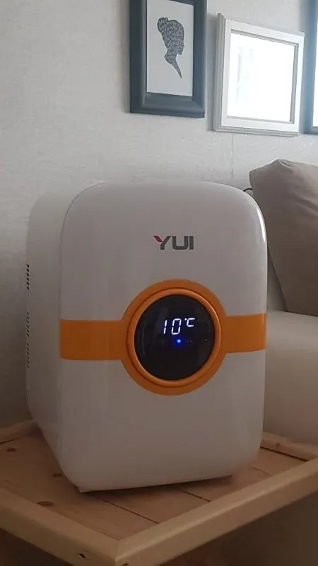 Yui K22 Dokunmatik LED Ekranlı Araç ve Ev Tipi 22 lt Taşınabilir Mini Buzdolabı