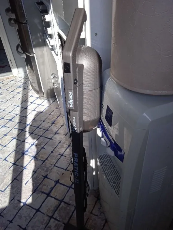 Fantom Pratik-XL P 1300 Dikey Süpürge 500 W Gri Toz Torbasız Kullanım ve