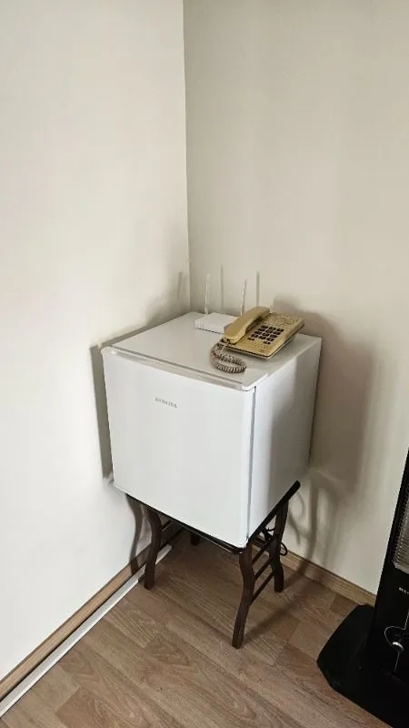 KUMTEL 43 L Mini Buzdolabı E Sınıfı Özellikleri ile Beyaz Renkli Büro Tipi