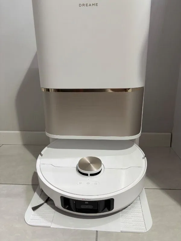 Dreame L50 Ultra Robot Süpürge – Gelişmiş AI LDS Akıllı Haritalama 19.500 Pa Ultra Güçlü Emiş, Tam Otomatik Temizlik İstasyonu, Mop Yıkama & Kurutma Beyaz