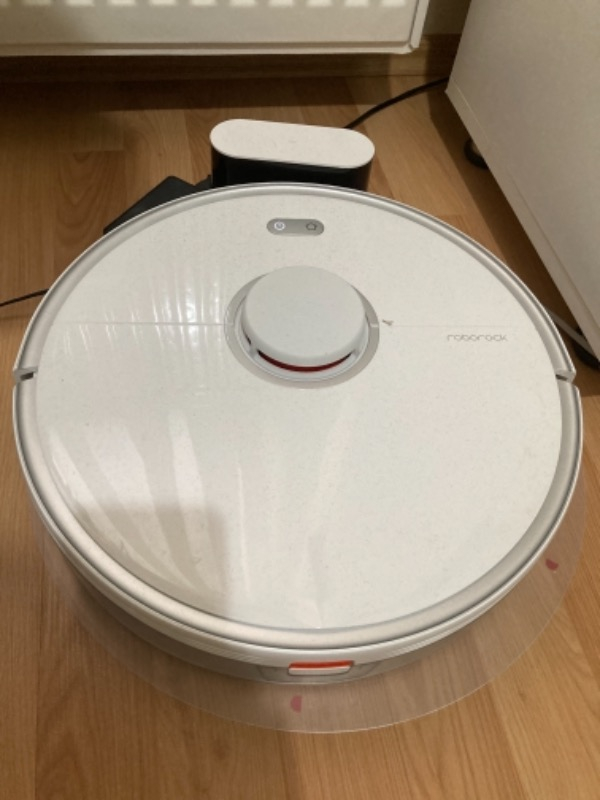 Roborock S5 Max Robot Süpürge 2000 Pa Emiş Gücü ile Üçlü Temizlik Sistemi Beyaz Sert Zemin Kullanımı
