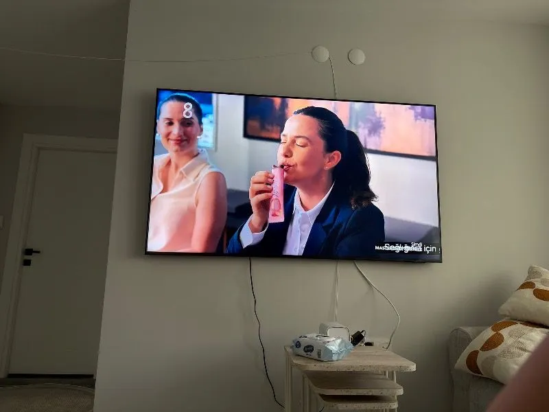 Samsung 55QN70F 55” 139 Ekran Uydu Alıcılı 4K Ultra HD Tizen Smart QLED TV