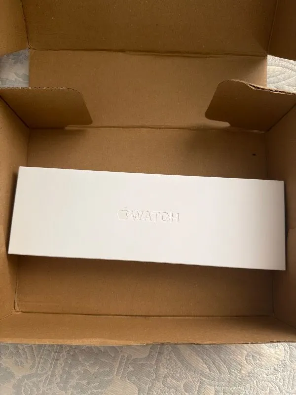 Apple Watch Series 12 Gps, Alüminyum Kasa ve Spor Kordon – S/m