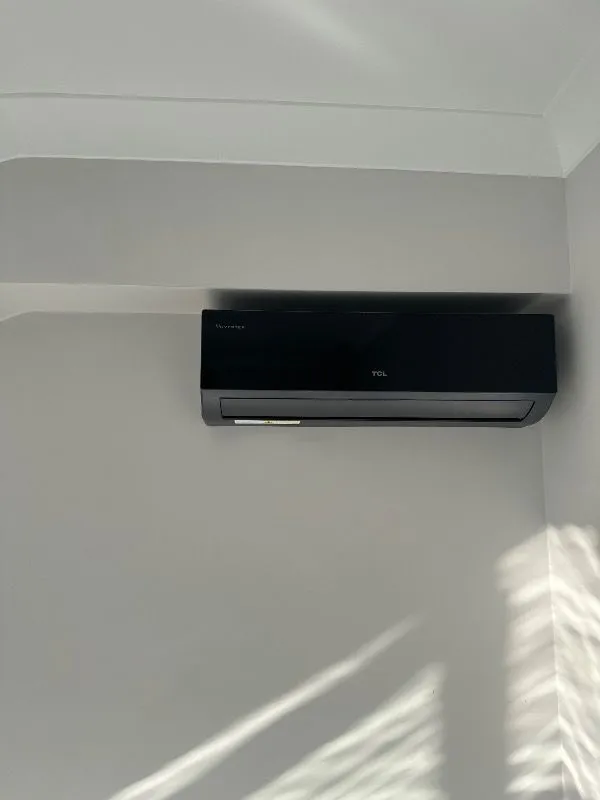 TCL Elite TAC-12CHSD-XA82I A++ Enerji Sınıfı 12000 BTU Inverter Duvar Tipi Klima