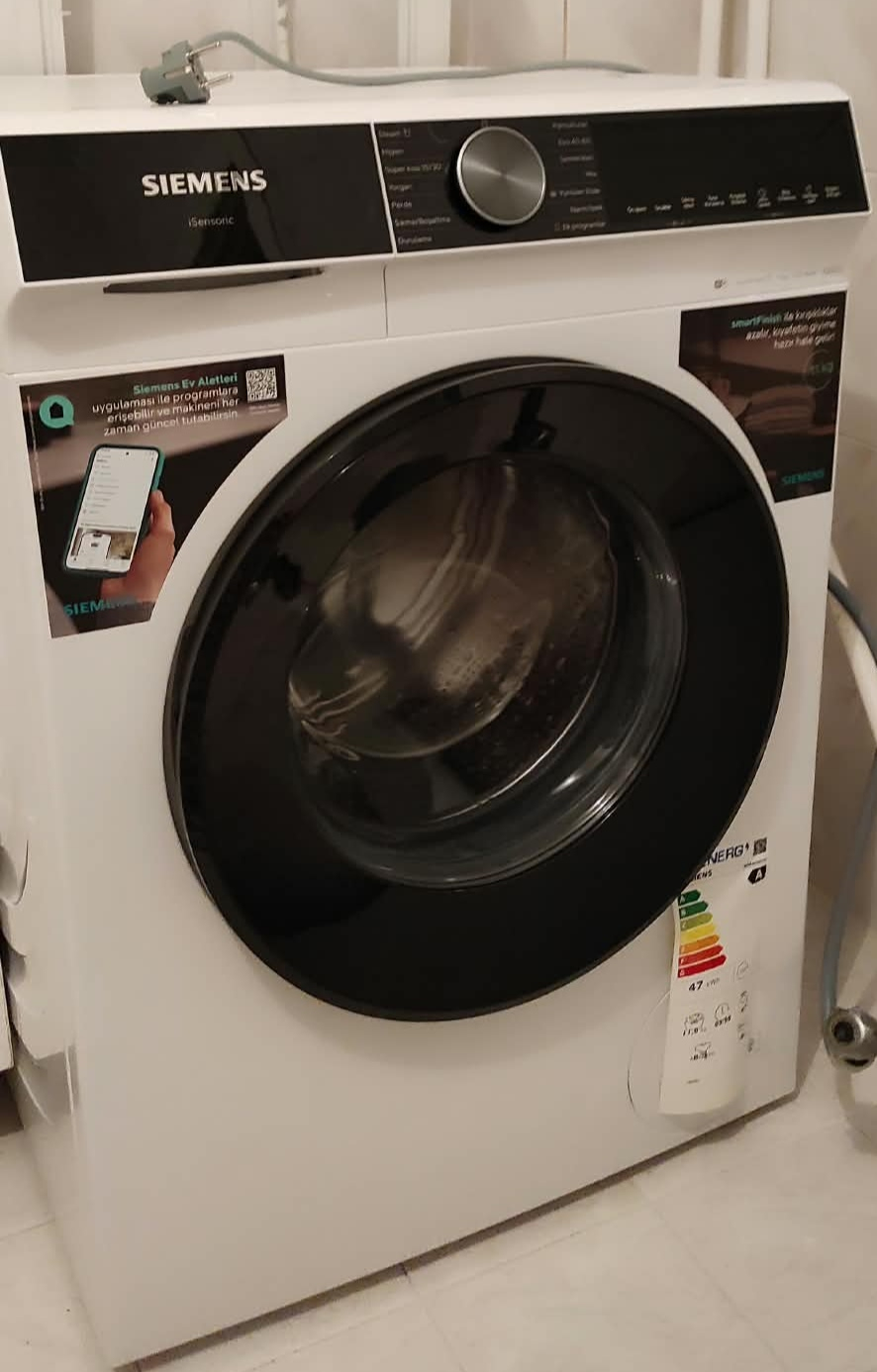 Siemens WG64K2Z0TR iQ500 Çamaşır Makinesi 11 kg maks. 1400 dev./dak.