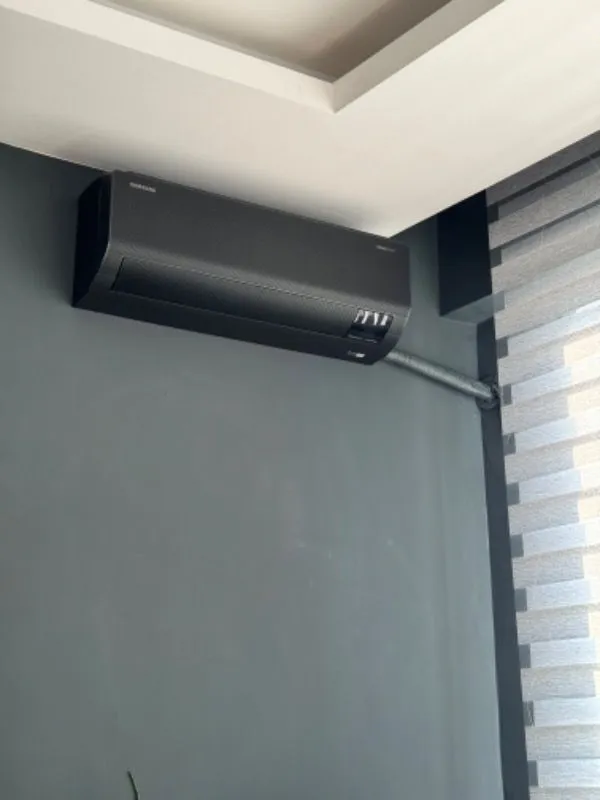 Samsung AR12CXFCABT/SK WindFree Premium A++ 12000 BTU Inverter Duvar Tipi Klima
