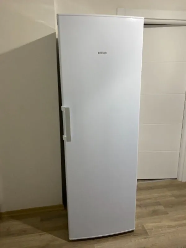 Uğur UED 7266 DTK 258 Lt 7 Çekmeceli Derin Dondurucu E Enerji Sınıfı ile Sessiz Çalışma