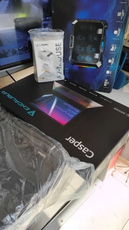 Casper Excalibur G870 i7-13620H 32GB 1TB 8GB RTX5060 165Hz 15.6″ Freedos G870.1362-DF60X-C