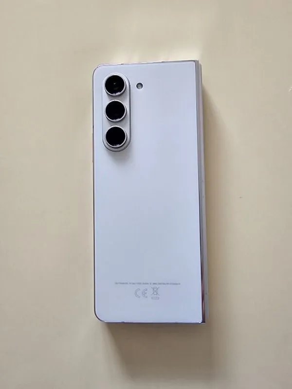 Samsung Galaxy Z Fold5