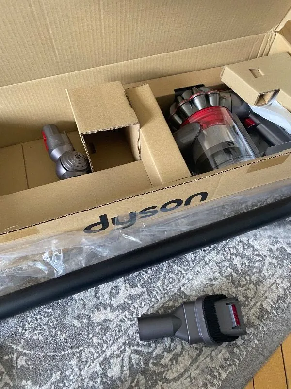 Dyson V8™ Total Clean kablosuz süpürge