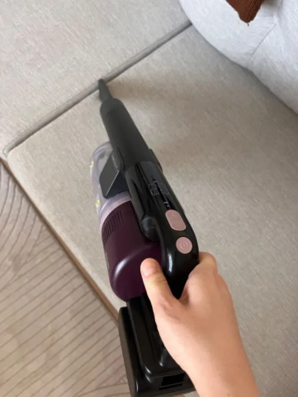 Philips 6000 Serisi Kablosuz Dik Süpürge, 25.2 V, PowerCyclone 11, TriActive LED başlık, XC6453/10