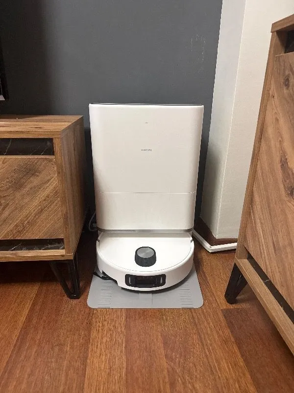 Xiaomi Robot Vacuum 5 Pro Akıllı Robot Süpürge ve Mop 20.000 Pa Beyaz