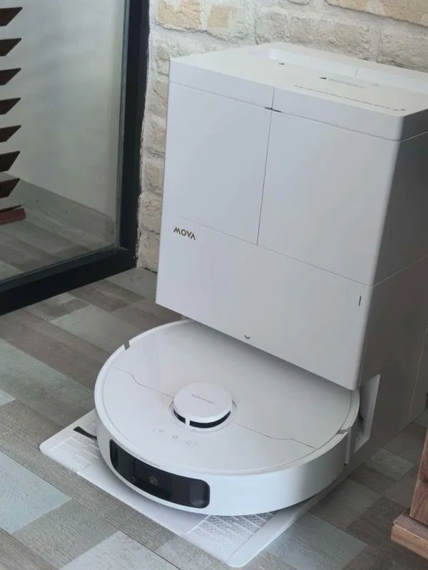 MOVA E50 Pro Ultra Robot Süpürge, 30000 PA Emiş Gücü, 3 Yıl Garanti