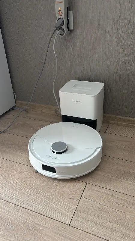 Roborock Q8 Max Pro Plus Akıllı Robot Süpürge Beyaz