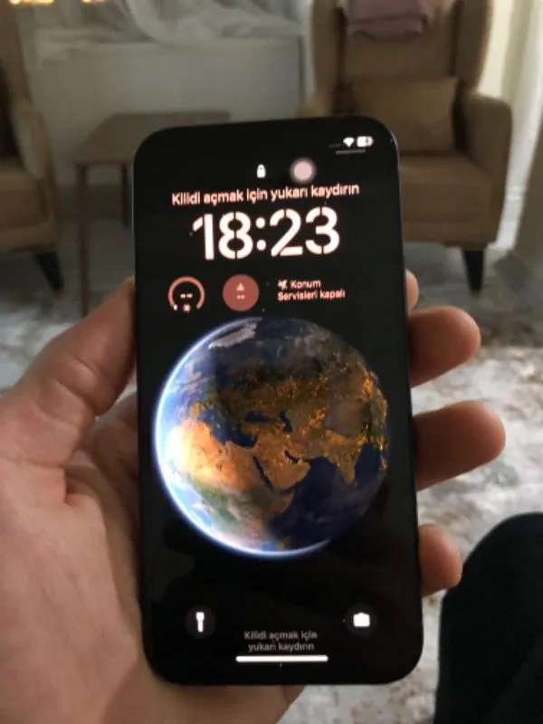 Apple iPhone 12
