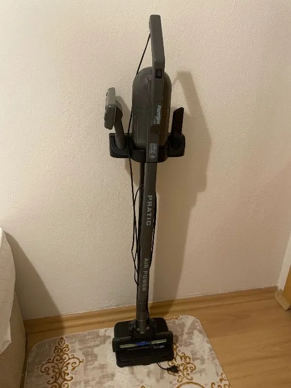 Fantom Pratic Aır Power P 1250 Antrasit Torbasız Dönebilen Turbo Başlıklı Dikey Süpürge