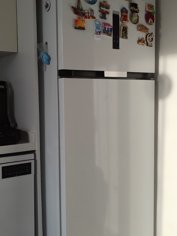 Arçelik 570477 EB Üstten Donduruculu Buzdolabı
