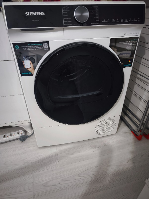 Siemens WQ43J2C0TR iQ500 Isı Pompalı Kurutma Makinesi 9 kg