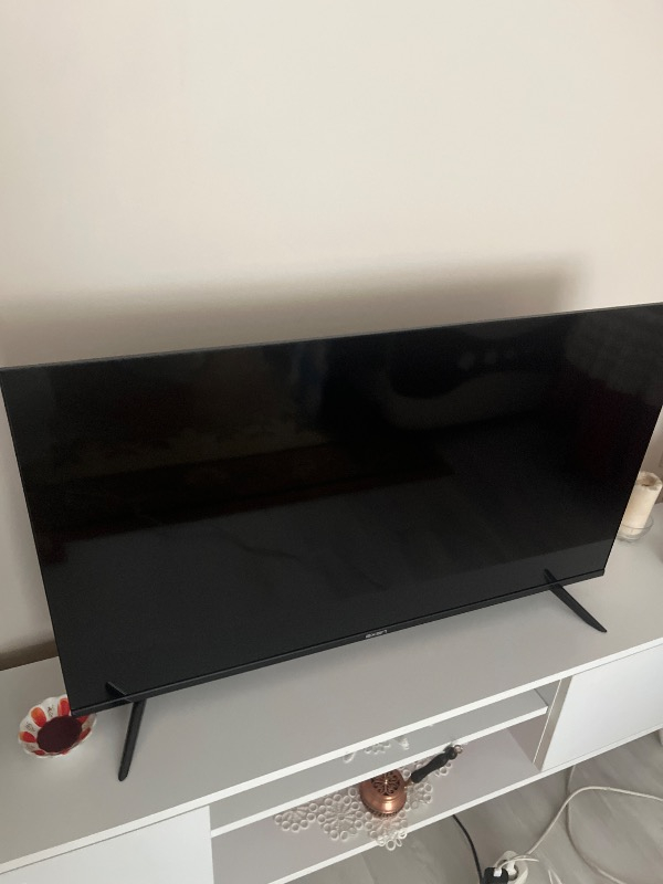 Axen AX40QLEDM-A14S 40” 101 Ekran Uydu Alıcılı Full HD Android QLED TV