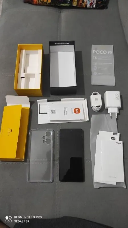 POCO F5